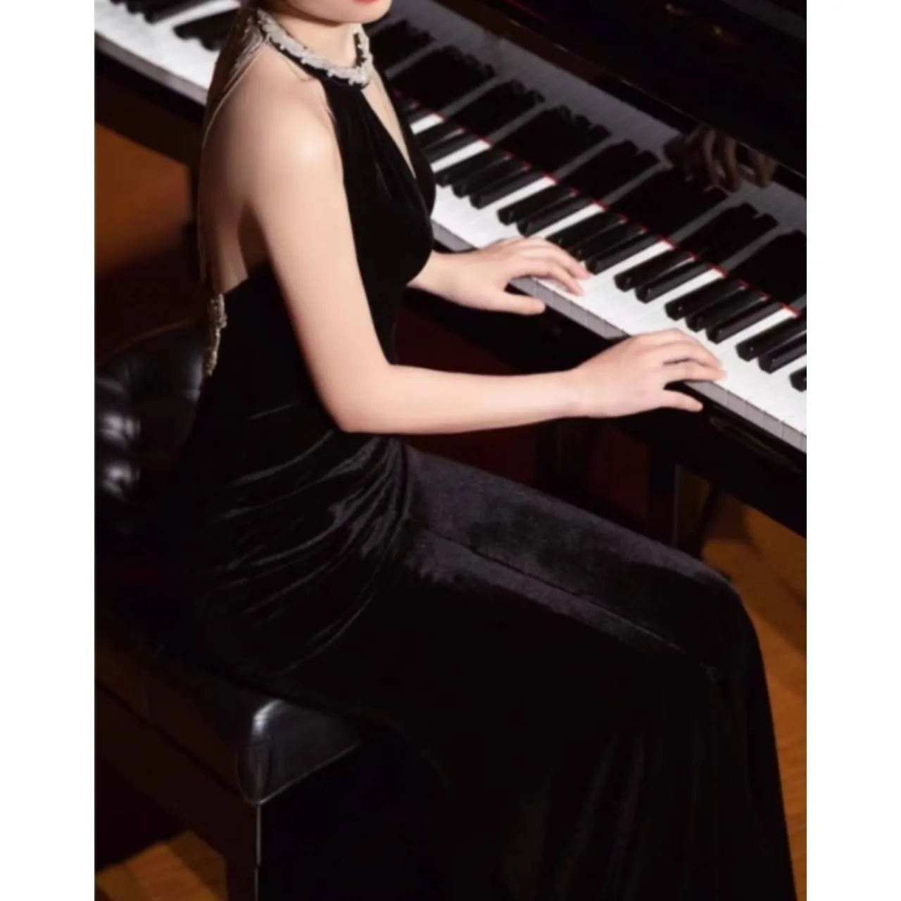 全2色 バックシャン マーメイドドレス ビジュー キラキラ ベルベット ハイスリット ロング 韓国【K11295】