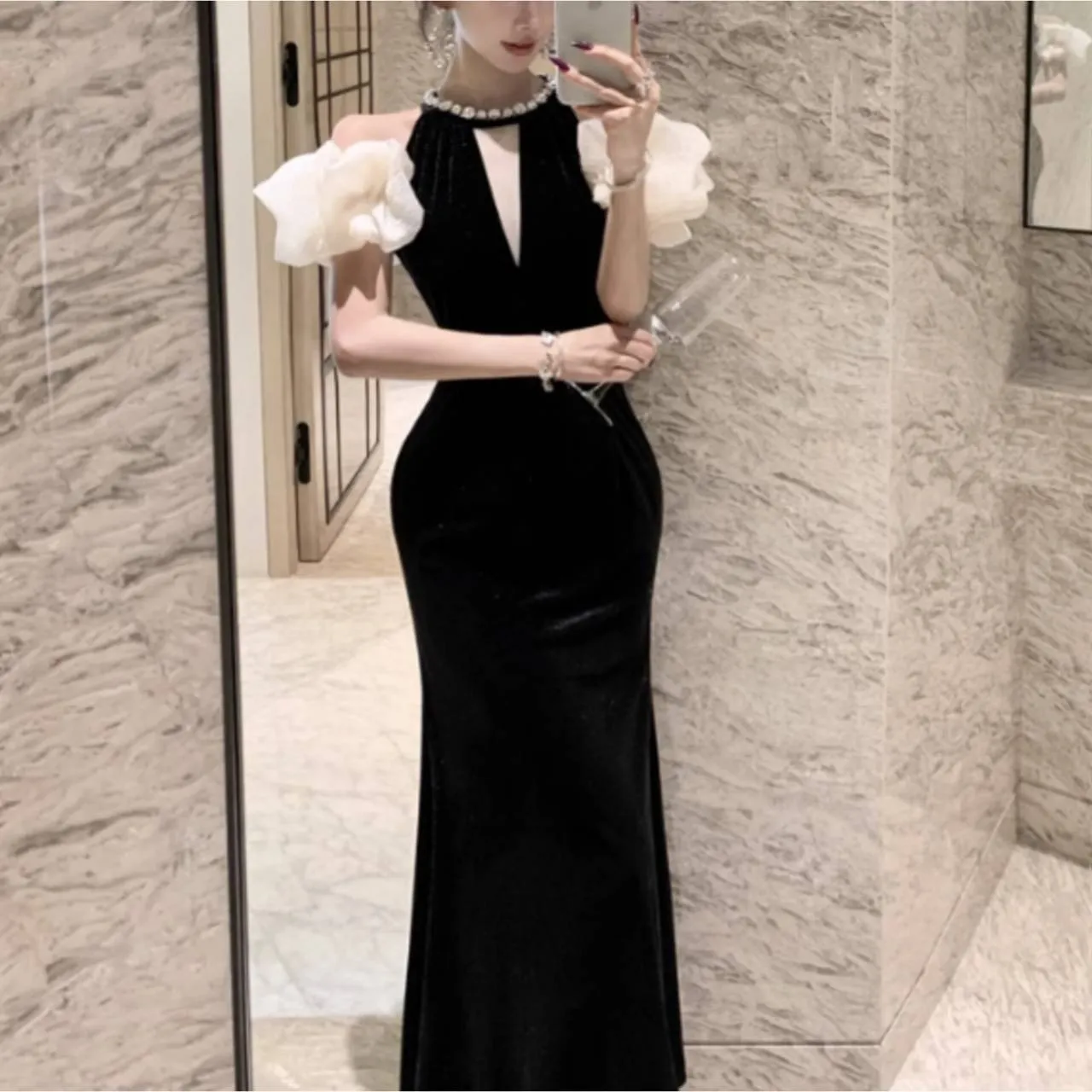 全2色 マーメイドドレス 首元ビジュー オープンショルダー パフスリーブ 胸元シアー ハイウエスト マキシ丈 韓国【K12724】