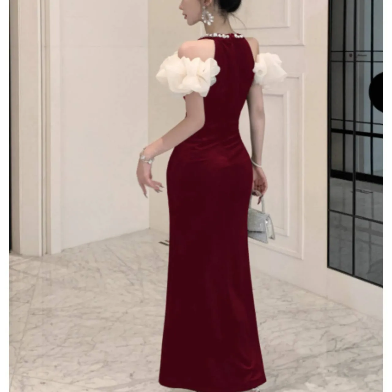 全2色 マーメイドドレス 首元ビジュー オープンショルダー パフスリーブ 胸元シアー ハイウエスト マキシ丈 韓国【K12724】