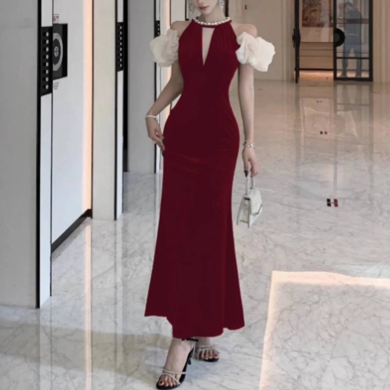 全2色 マーメイドドレス 首元ビジュー オープンショルダー パフスリーブ 胸元シアー ハイウエスト マキシ丈 韓国【K12724】