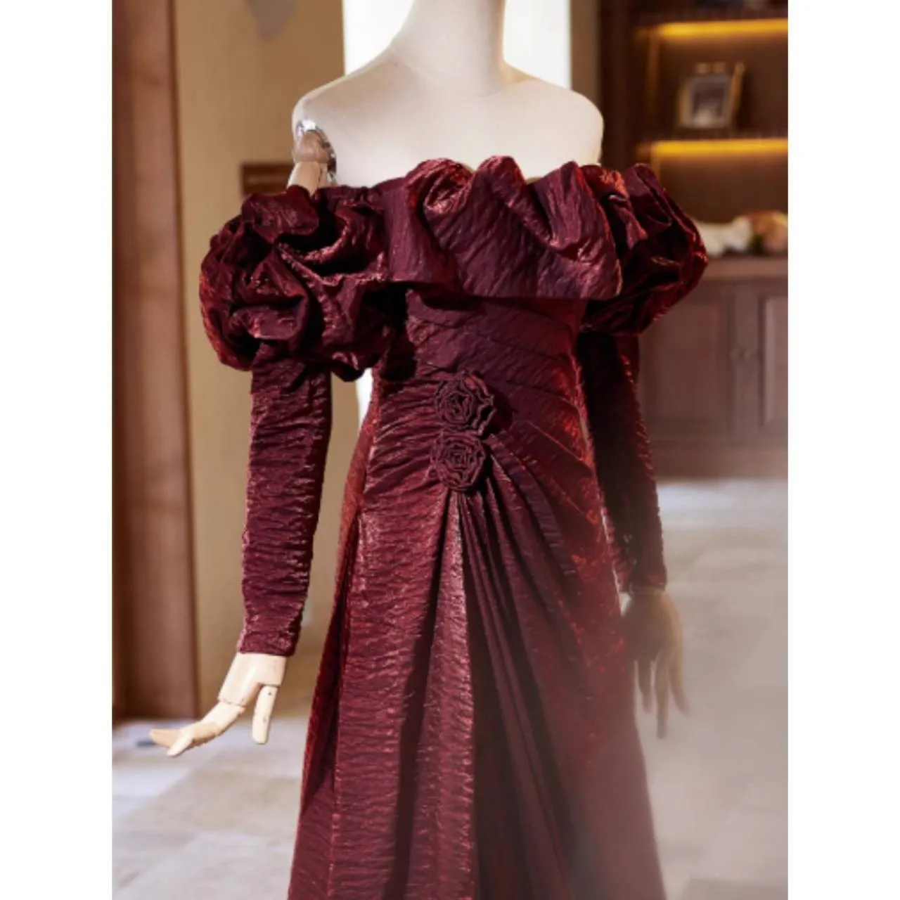 オフショルダー ドレス イブニングドレス 長袖 3Dフラワー フリル バックレースアップ Aライン 韓国【K12824】