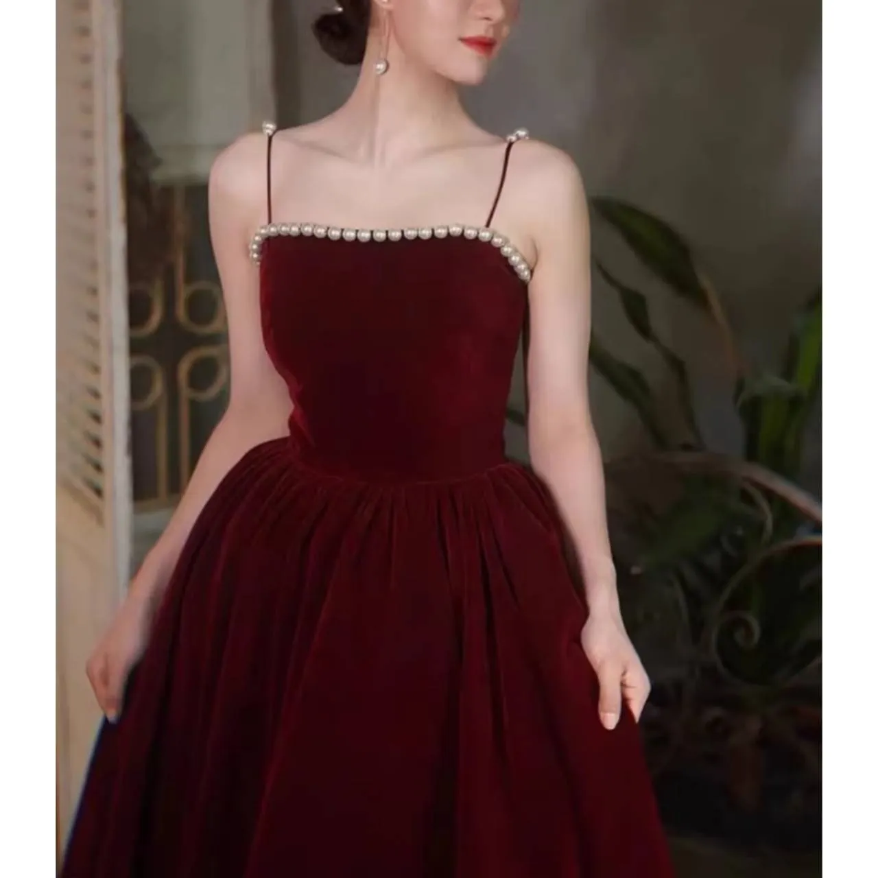 全2色 ドレス キャミドレス ベルベット パールライン ハイウエスト Aライン フレア ミドル丈 韓国【B4806】